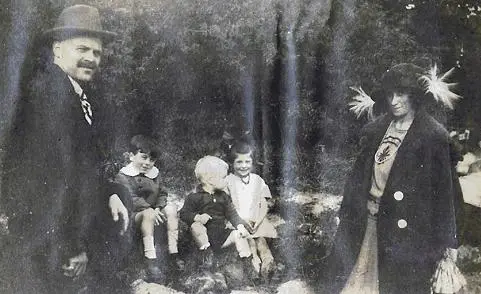 Carl, Mary, Sophie, John and Frances