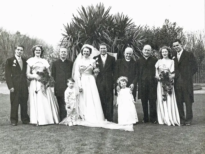 Group photo from Johnny and Myriam's wedding